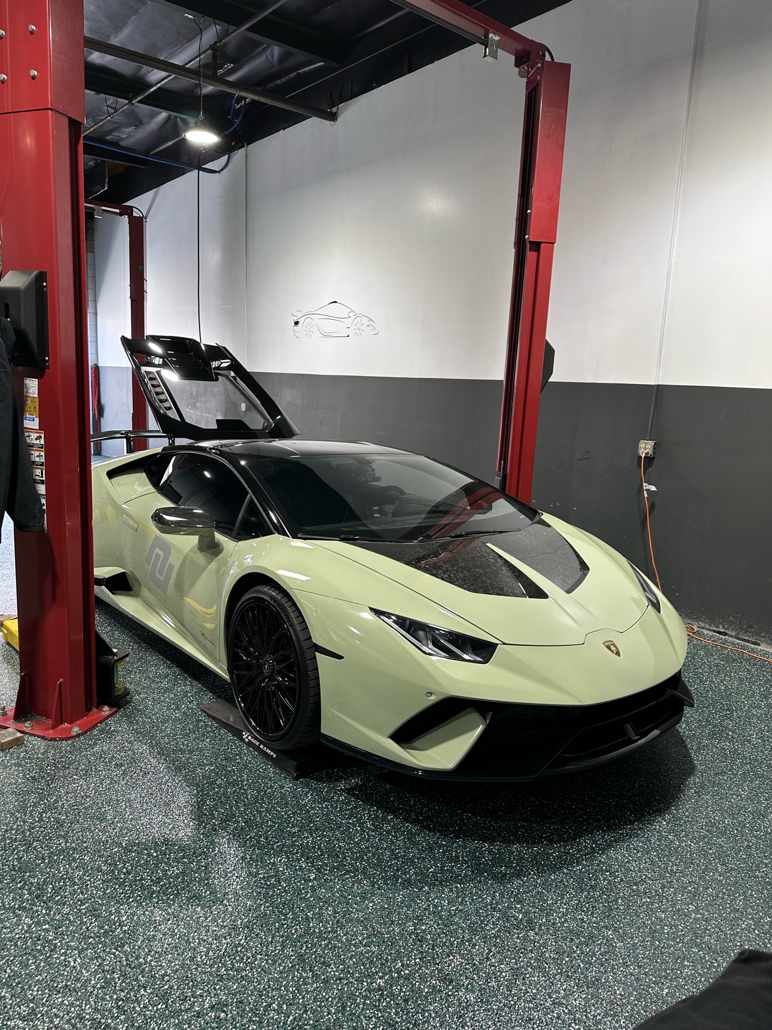 Lamborghini Huracan 